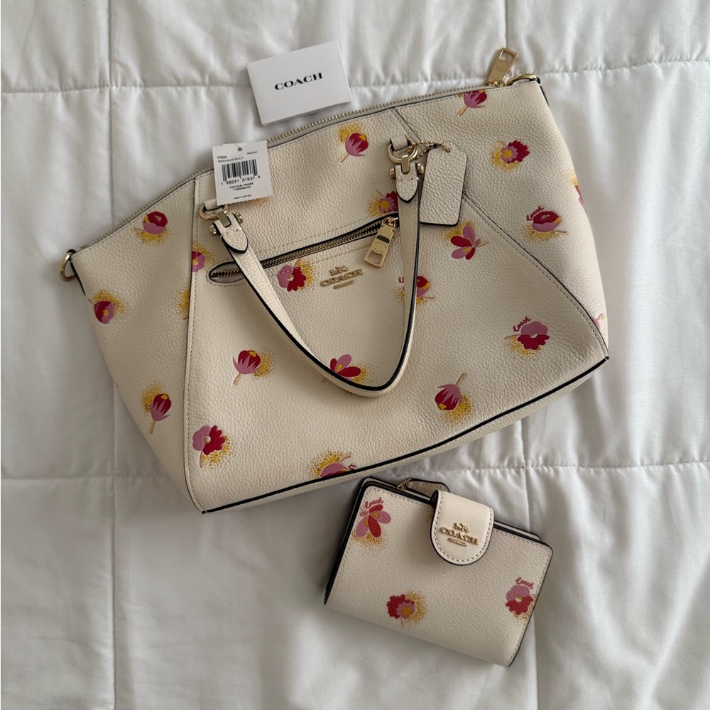*SOLD ON DEPOP DO NOT BUY* Coach Leather Prairie Satchel and Wallet